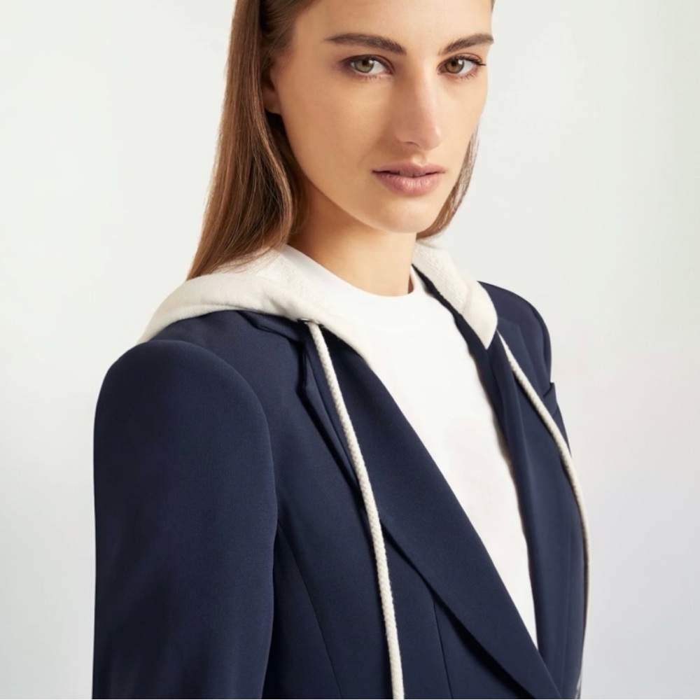 Cinq a Sept Women’s Hooded Relaxed Fit Navy Blue and White Khloe Blazer Jacket - Picture 10 of 15